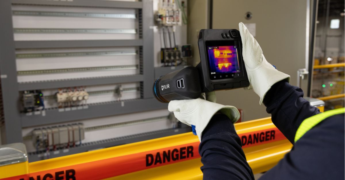 Lente IR FLIR - Series Exx, T5xx, T8xx - f=10/17mm, DFOV 24º y 42º - Incluye estuche