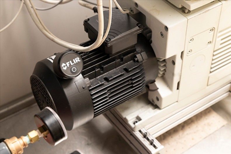 Solución FLIR para monitorización de vibraciones con 2 sensores SV89