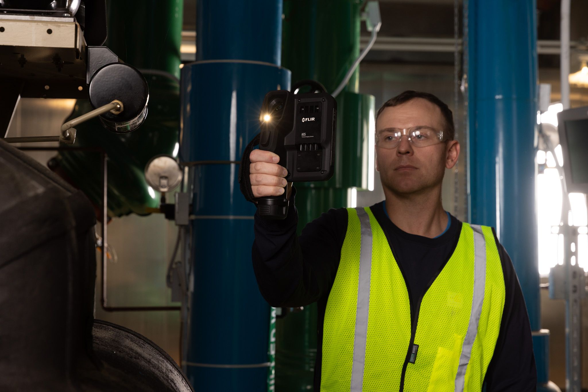 Cámara termográfica FLIR i64